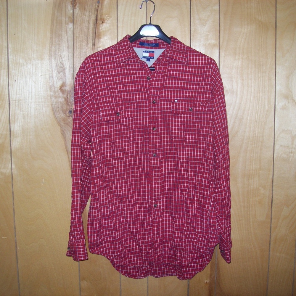 Tommy Hilfiger button up